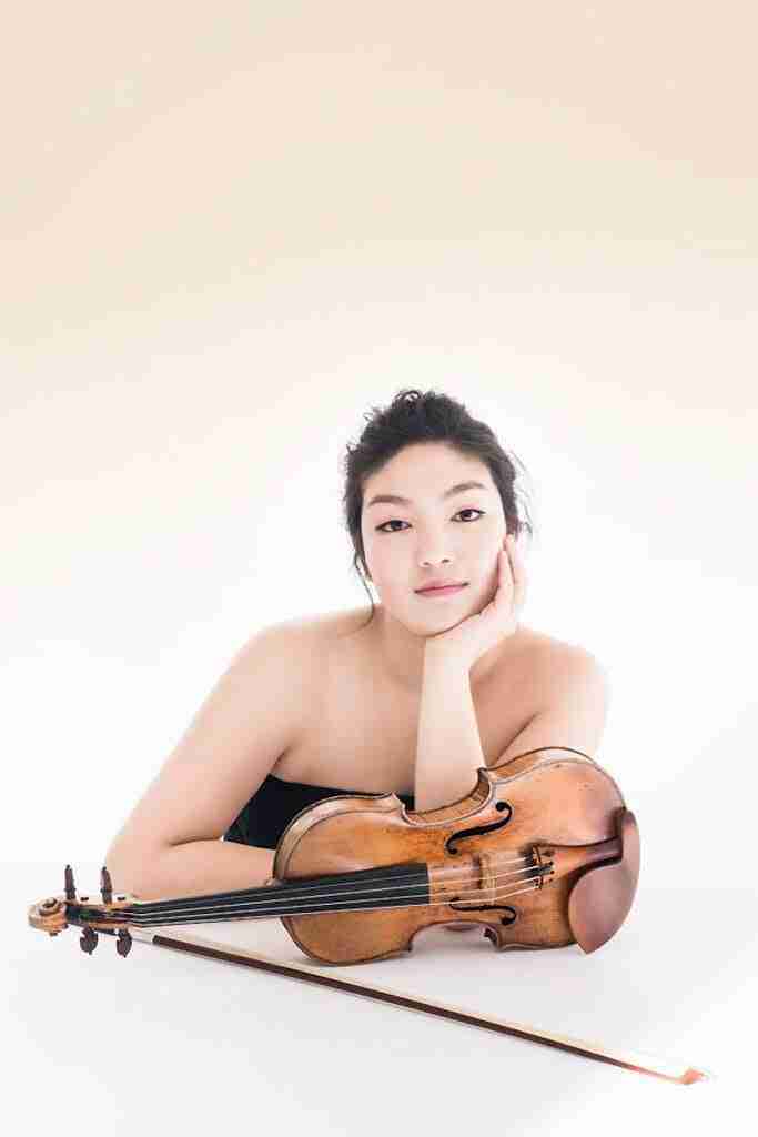 New York String Orchestra/Jaime Laredo – Barber’s Adagio & Schubert’s Death and the Maiden – Jinjoo Cho plays Tchaikovsky's Violin Concerto 2 13345 1