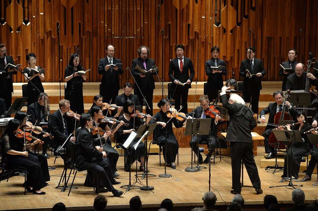 Masaaki Suzuki & Bach Collegium Japan in the B-minor Mass 2 13570 1