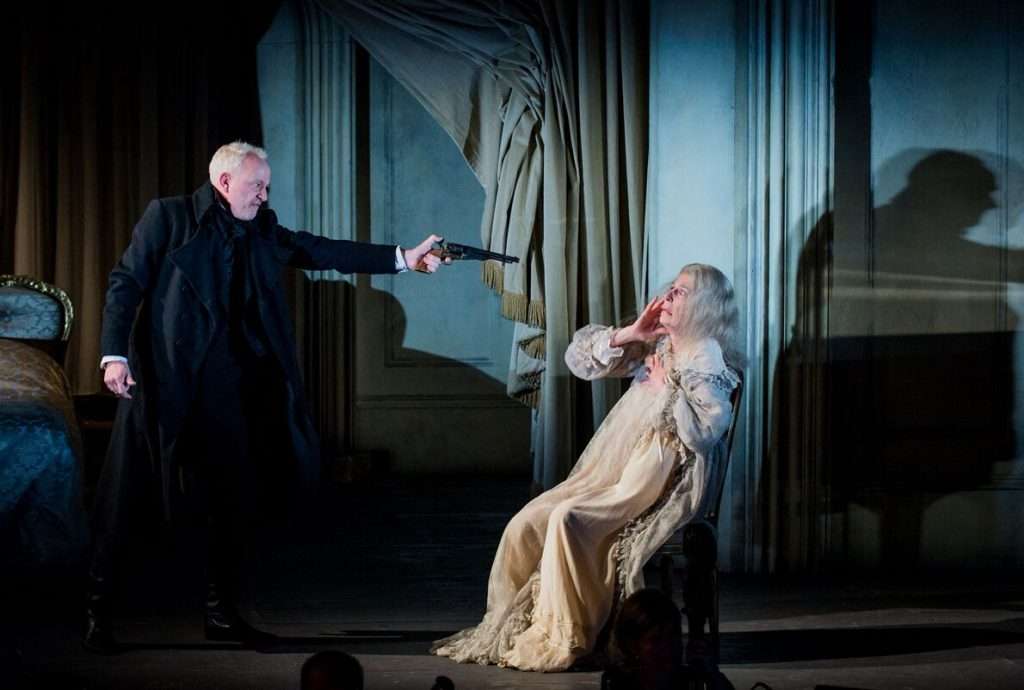 Opera Holland Park – Tchaikovsky’s The Queen of Spades – Peter Wedd, Natalya Romaniw, Rosalind Plowright; directed by Rodula Gaitanou; conducted by Peter Robinson 2 13844 1