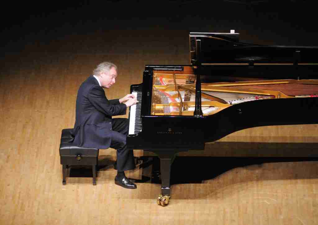 A love affair with Mendelssohn at the Anvil 2 Sir András Schiff Photo: Yutaka Suzuki